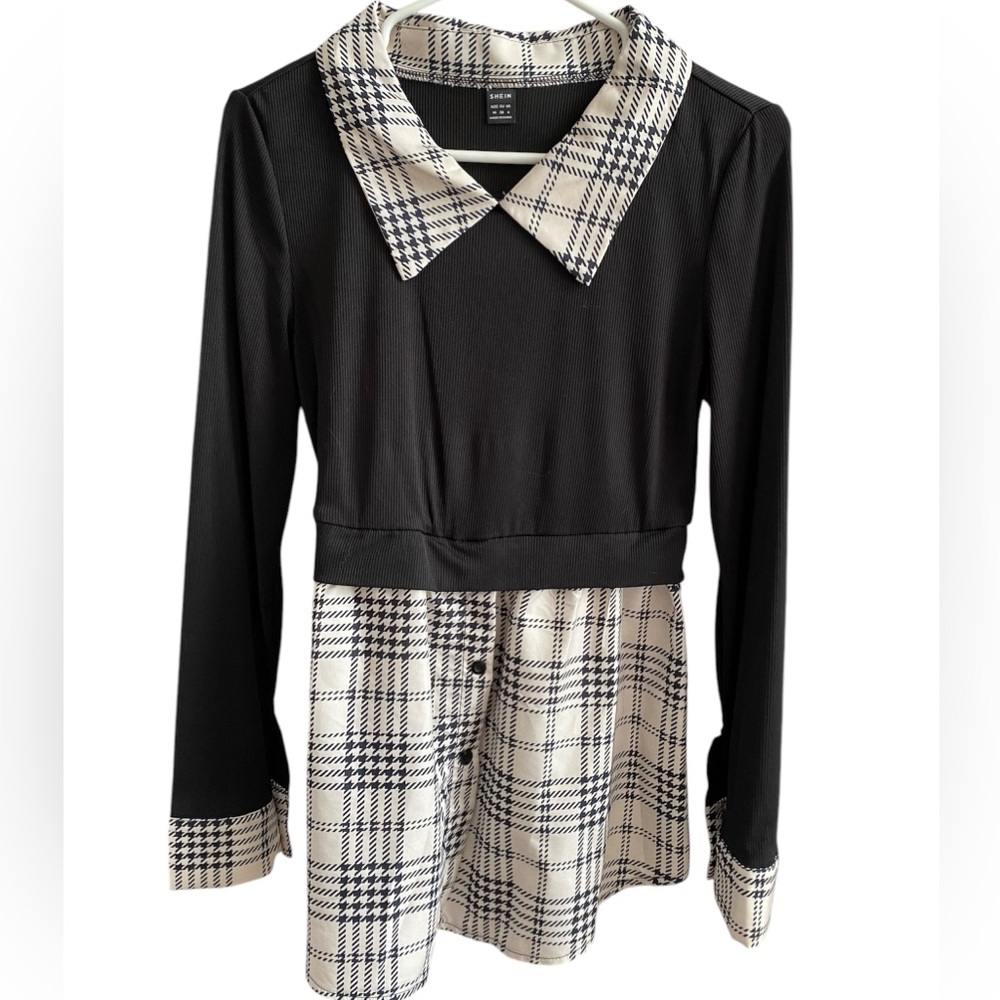 Black and White/Cream Collared Plaid Long Sleeve Top